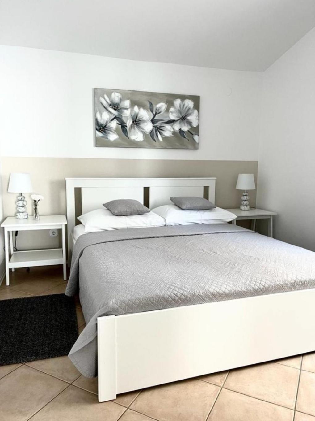 Apartments Josip ドラゲ エクステリア 写真