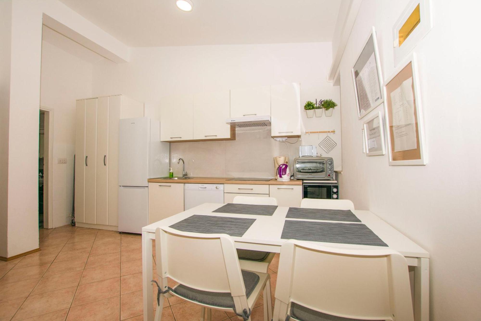 Apartments Josip ドラゲ エクステリア 写真