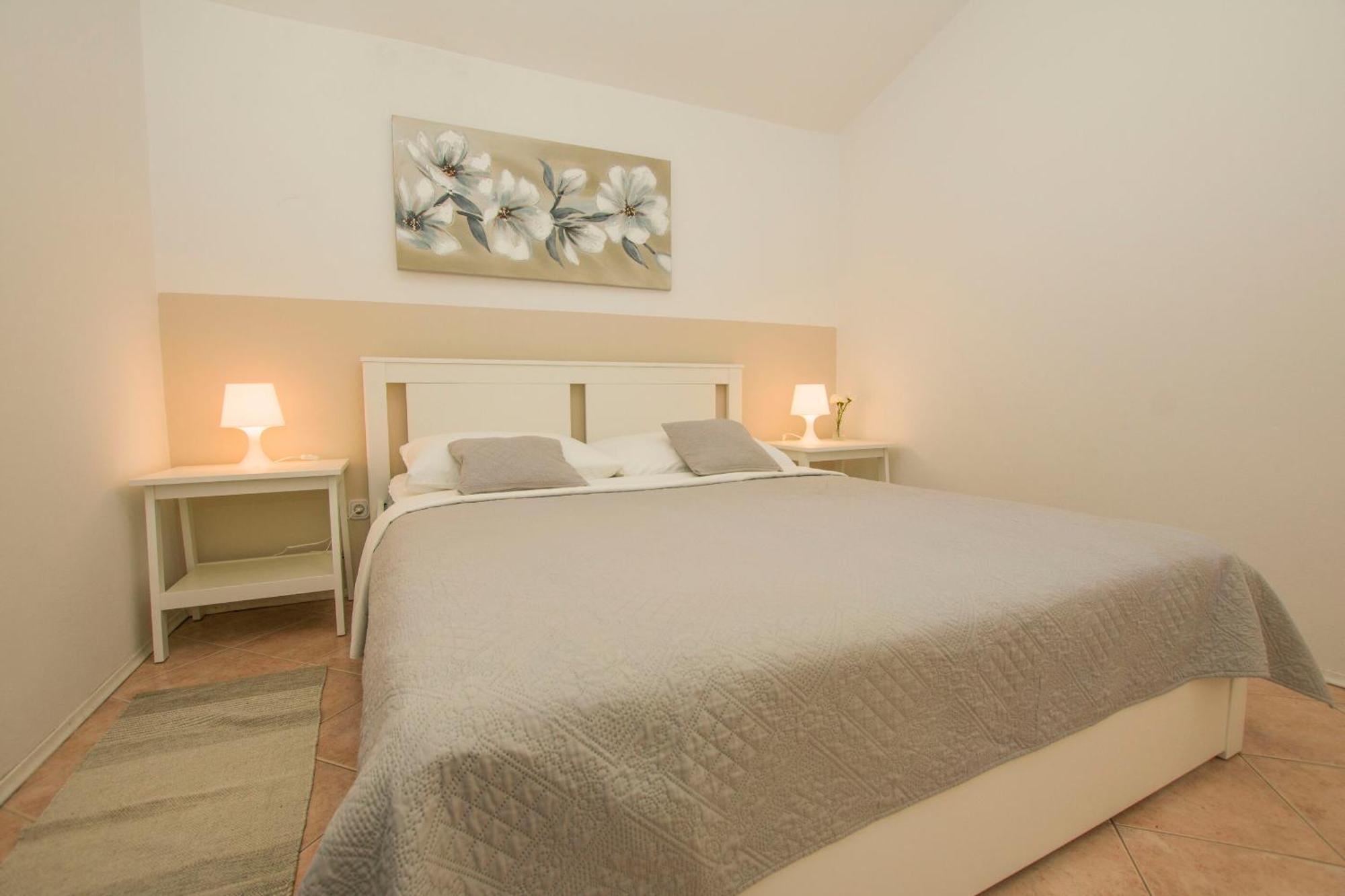 Apartments Josip ドラゲ エクステリア 写真