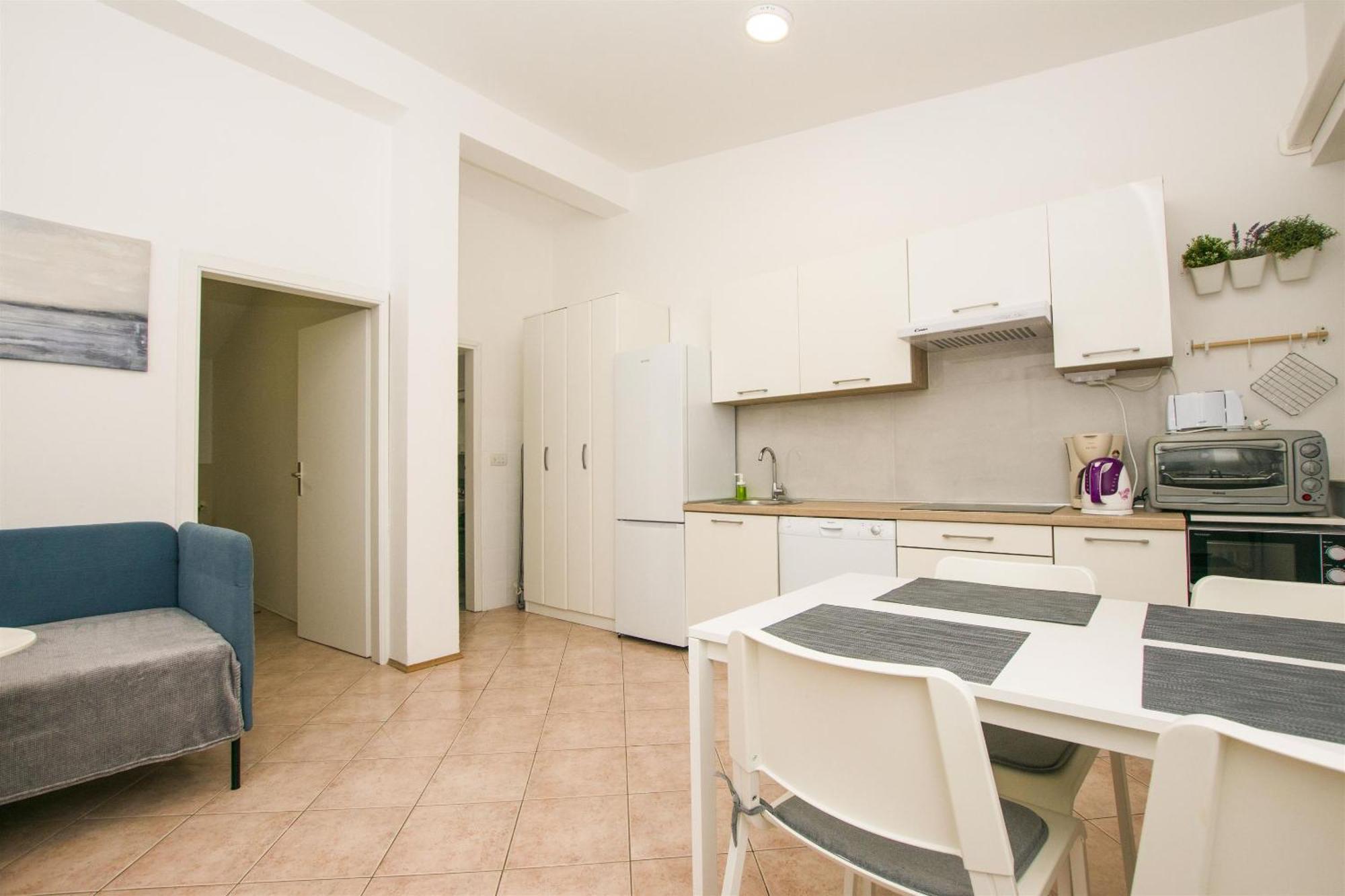 Apartments Josip ドラゲ エクステリア 写真